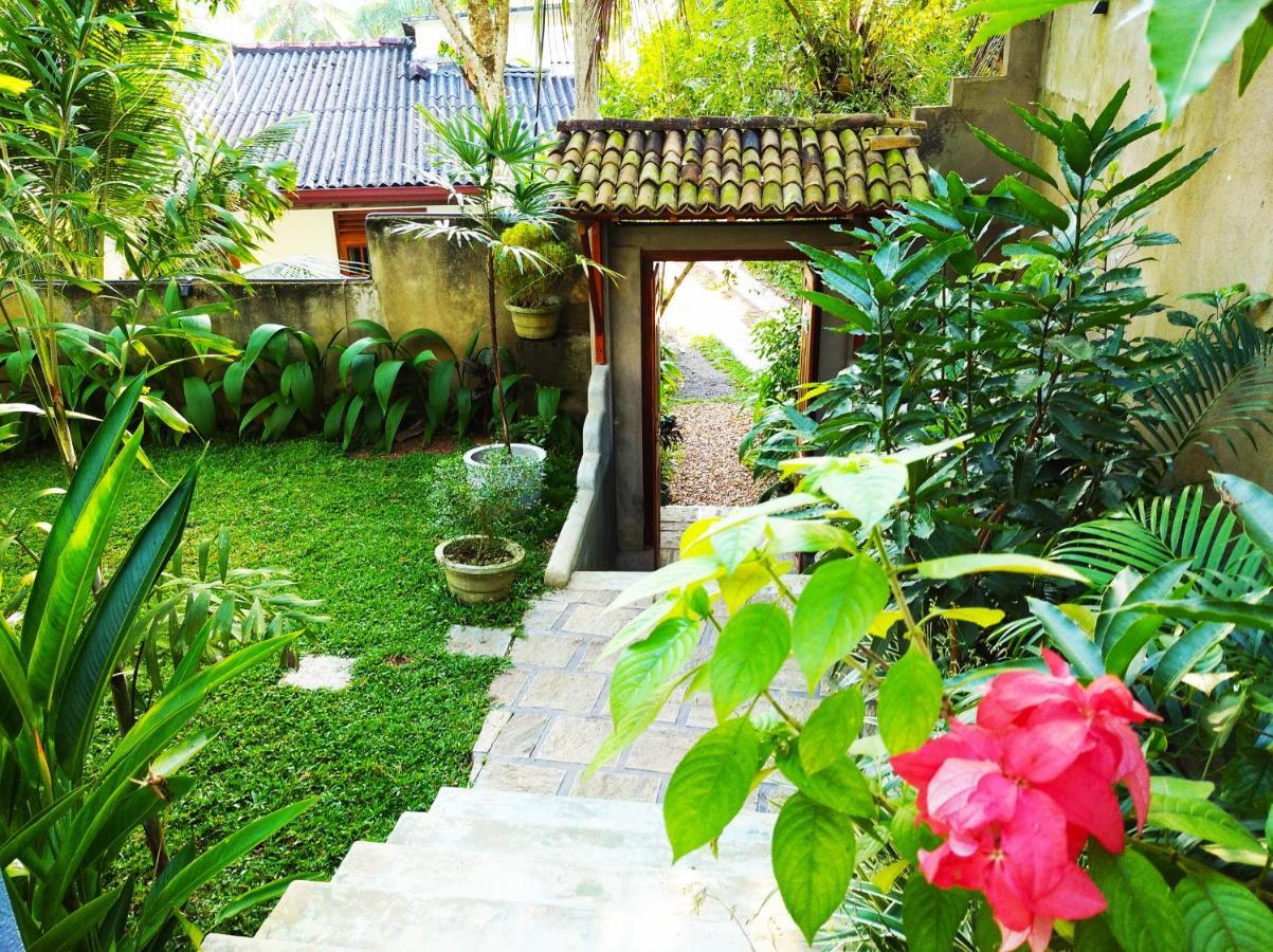 My Home Villa Hikkaduwa Ngoại thất bức ảnh